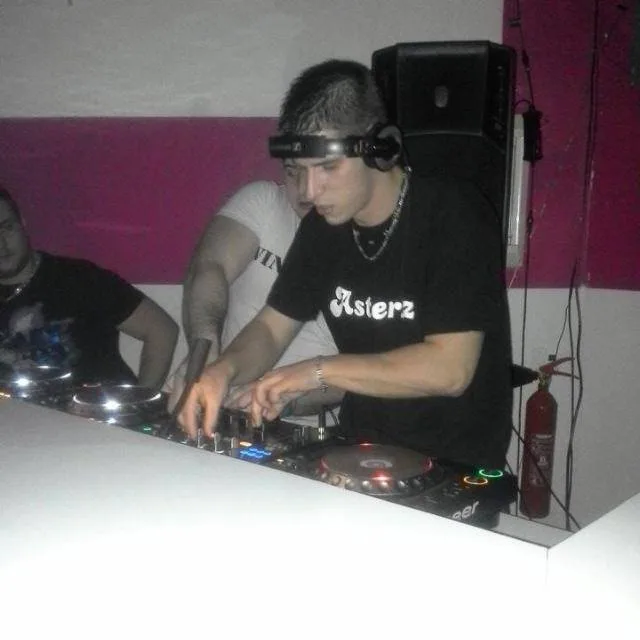 Asterz