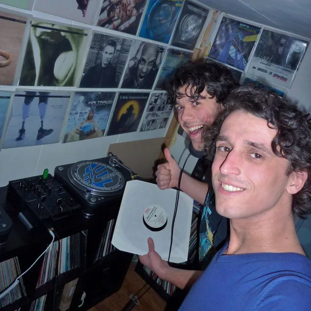 Artwork: Remnis vs. Faestos - Trance & Techno Vinyl Mix (14-04-2016)