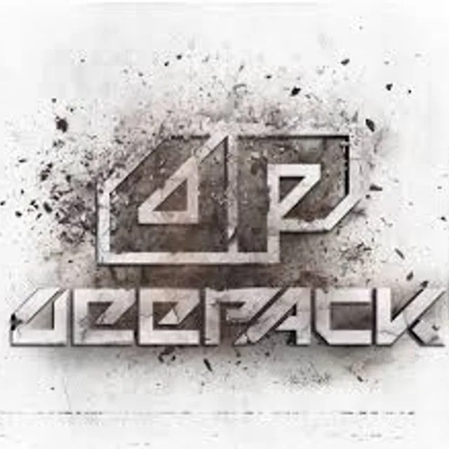 Artwork: Deepack @ Q-Base 2008 Mixed By Mad II