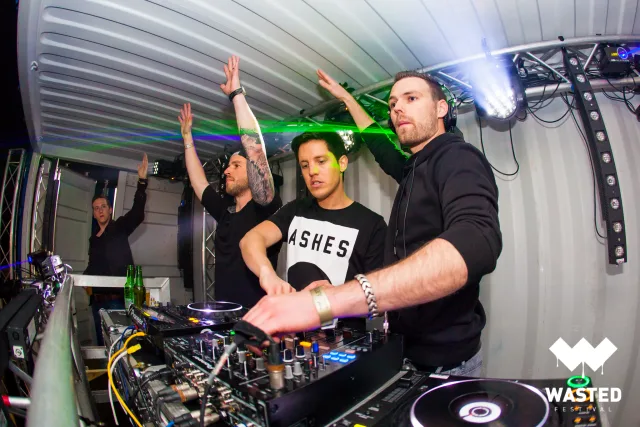 Artwork: Low-e & Alter Egosz @ Wasted Festival 2015 Classics