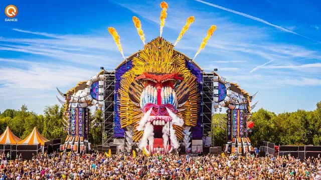Artwork: RaptorJesus- Hardstyle Releases @ Best Of August 2015