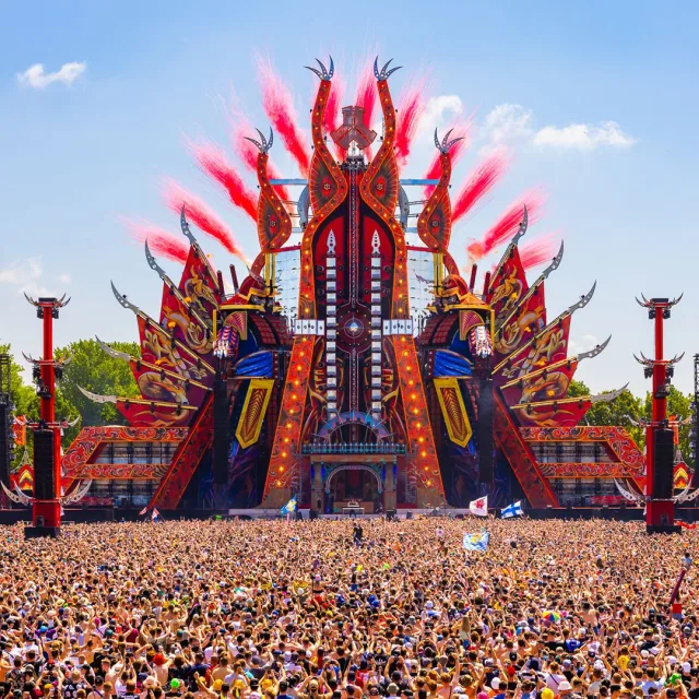 Artwork: Bran-E & NDO - Summer of Hardstyle Classics #4