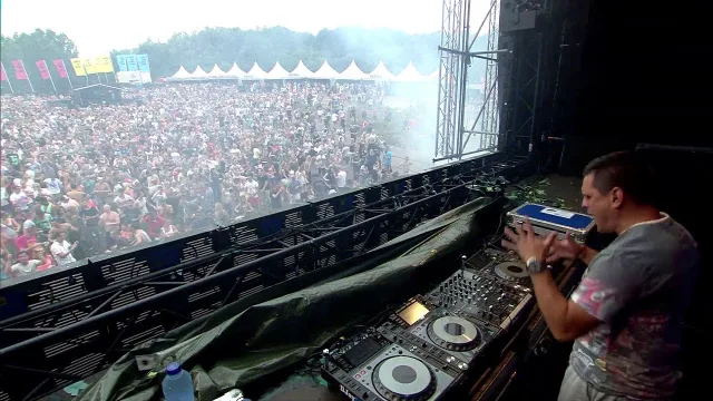 Artwork: Zany @ Dance Valley 2014