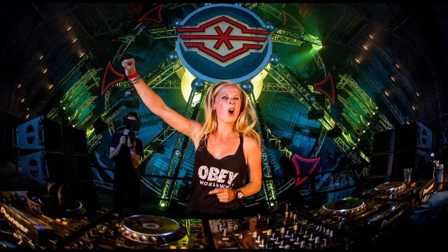 Artwork: Deetox @ Q-Base 2016 (Hangar)