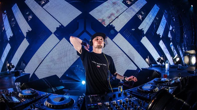 Artwork: Phuture Noize @ Defqon. 1 2017 BLUE