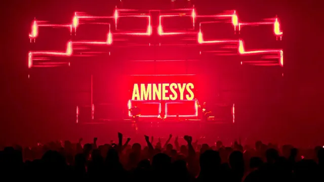 Artwork: Amnesys feat. MC Axys @ Qore 3.0