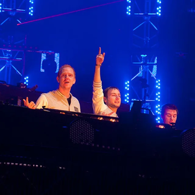 Artwork: B-Front, Chris One & The R3belz @ Hard Bass 2012