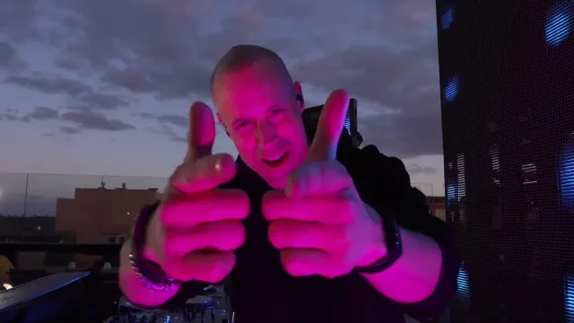 Artwork: Ran-D @ Decibel Outdoor 2020