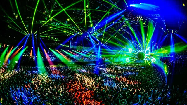 Artwork: TNT @ Reverze 2022