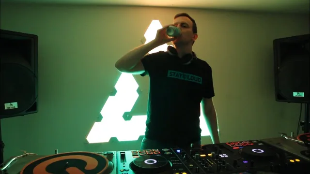 Artwork: Delt-A - Raw Hardstyle Classic Favourites