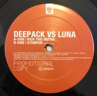Cover: Deepack & Luna - Kick This Mutha