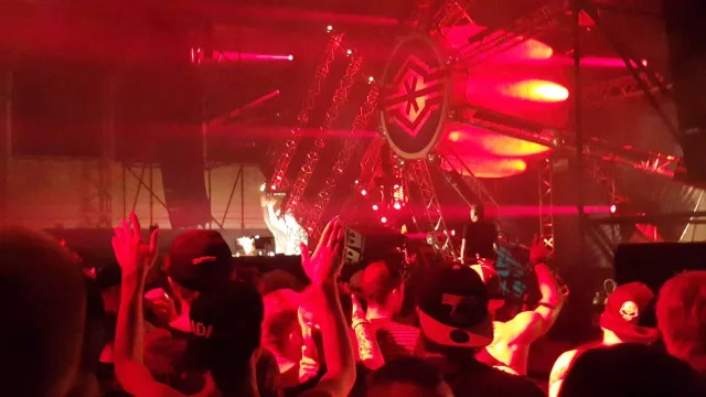 Cover: Skrillex & Rick Ross - Purple Lamborghini (Rebelion Remix)