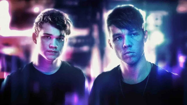 Cover: Atmozfears & Devin Wild ft. David Spekter - Breathe