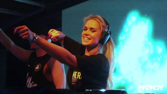 Cover: Major Lazer & DJ Snake ft. MØ - Lean On (MANDY Bootleg)