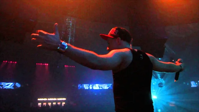 Cover: Scope DJ & Coone - Free Again