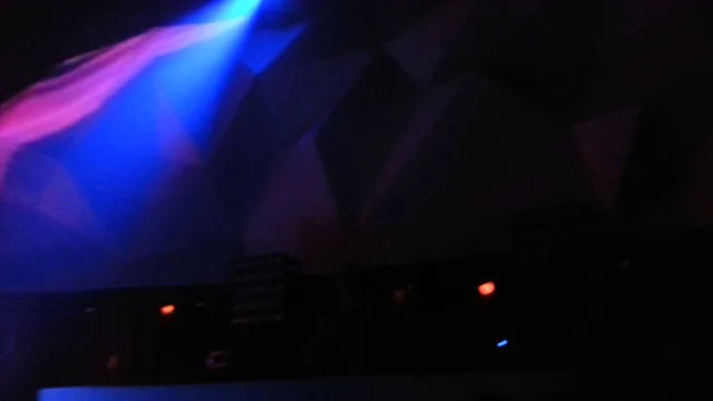 Cover: Coone - Headbanger