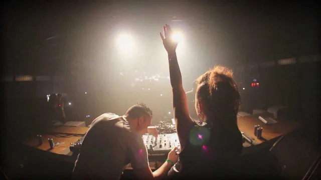 Cover: DJ Stephanie - Save A Soul (Bootleg)