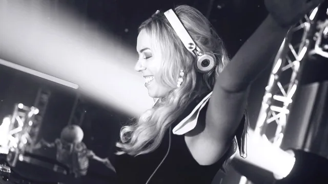 Cover: Korsakoff - Lyra