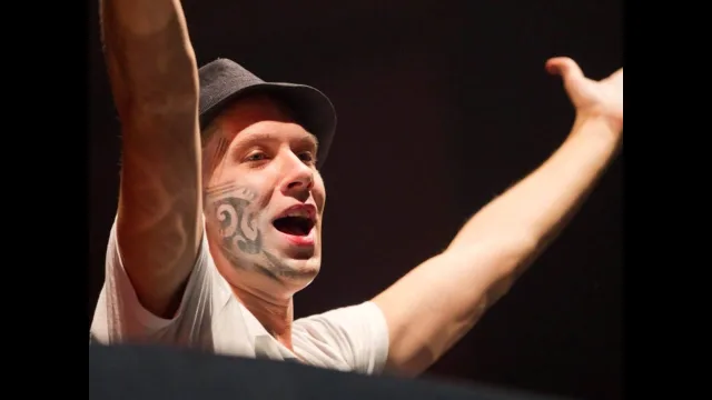 Cover: Noisecontrollers - So High