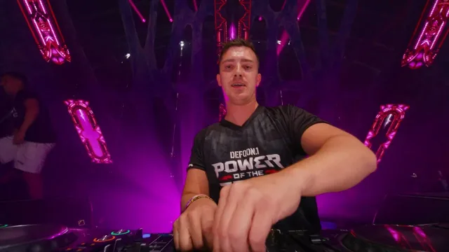 Cover: Sound Rush - Safe & Sound
