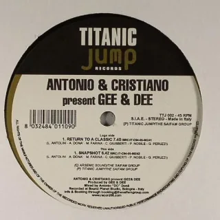 Cover: Antonio & Cristiano & Gee & Dee - Return To A Classic