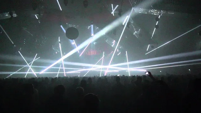 Cover: Noisecontrollers - Crump (Ran-D Remix)