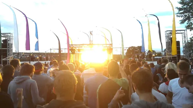Cover: Degos & Re-Done - Mr Willy
