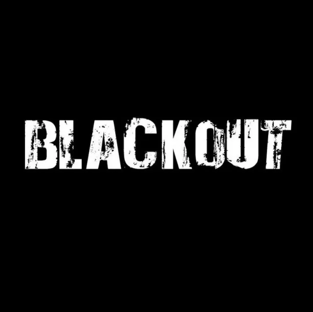 Cover: Blackout - Can't Give In.