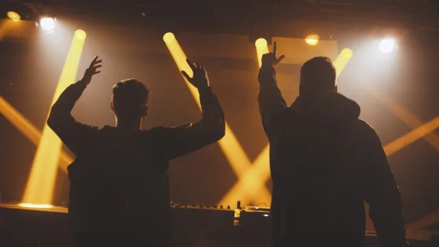Cover: Phuture Noize & Sefa - Apocalypse