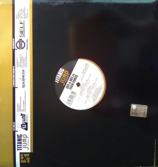 Cover: Gee & Dee & Tech Force - Flashback / Vaporitmo