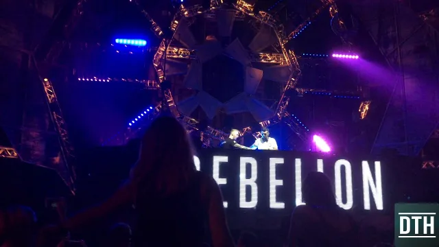 Cover: Rebelion - Sempiternal